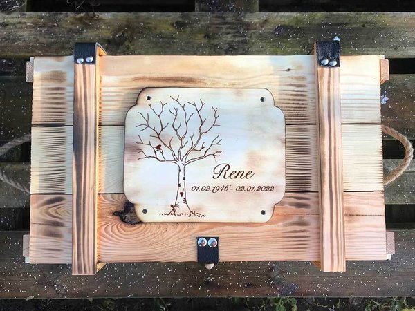 Grosse Trauerkiste mit persönlicher Gravur "Trauerbaum" / Erinnerungsbox zur Trauer
