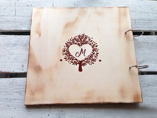 Gästebuch Holz "Lebensbaum" personalisiert zur Geburt oder Taufe