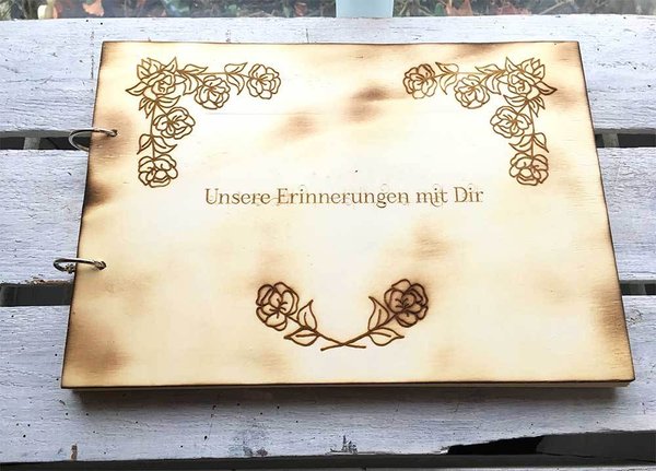 Fotoalbum Din A4 mit Rosen / Gästebuch aus Holz mit Gravur